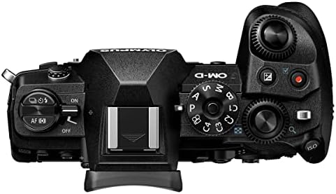 Корпус беззеркальной цифров фотоапарат Olympus OM-D E-M1 Mark III Черно с макрообъективом M. Zuiko Digital ED 60mm f2.8
